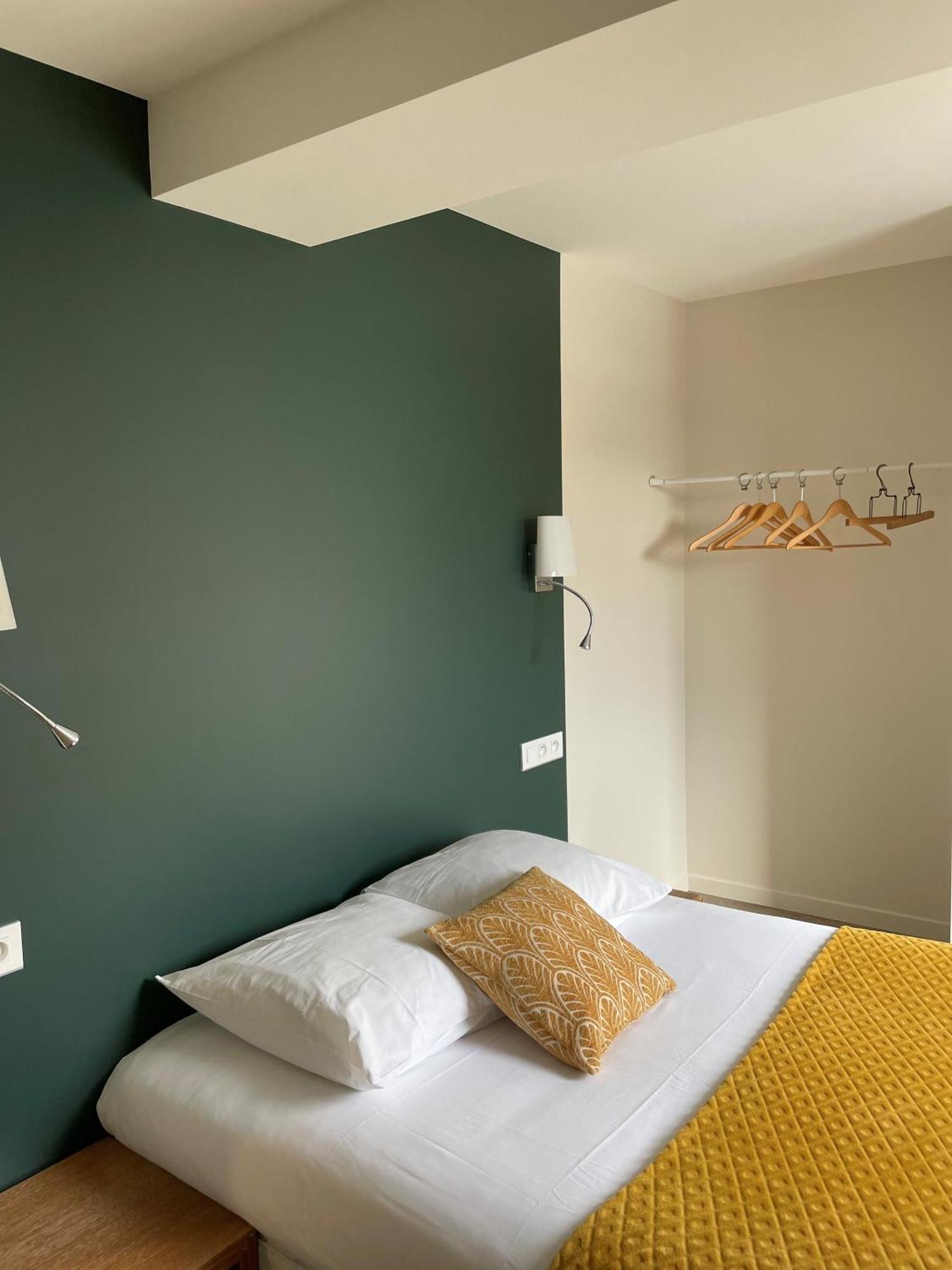 Hotel Sophie Briouze Buitenkant foto