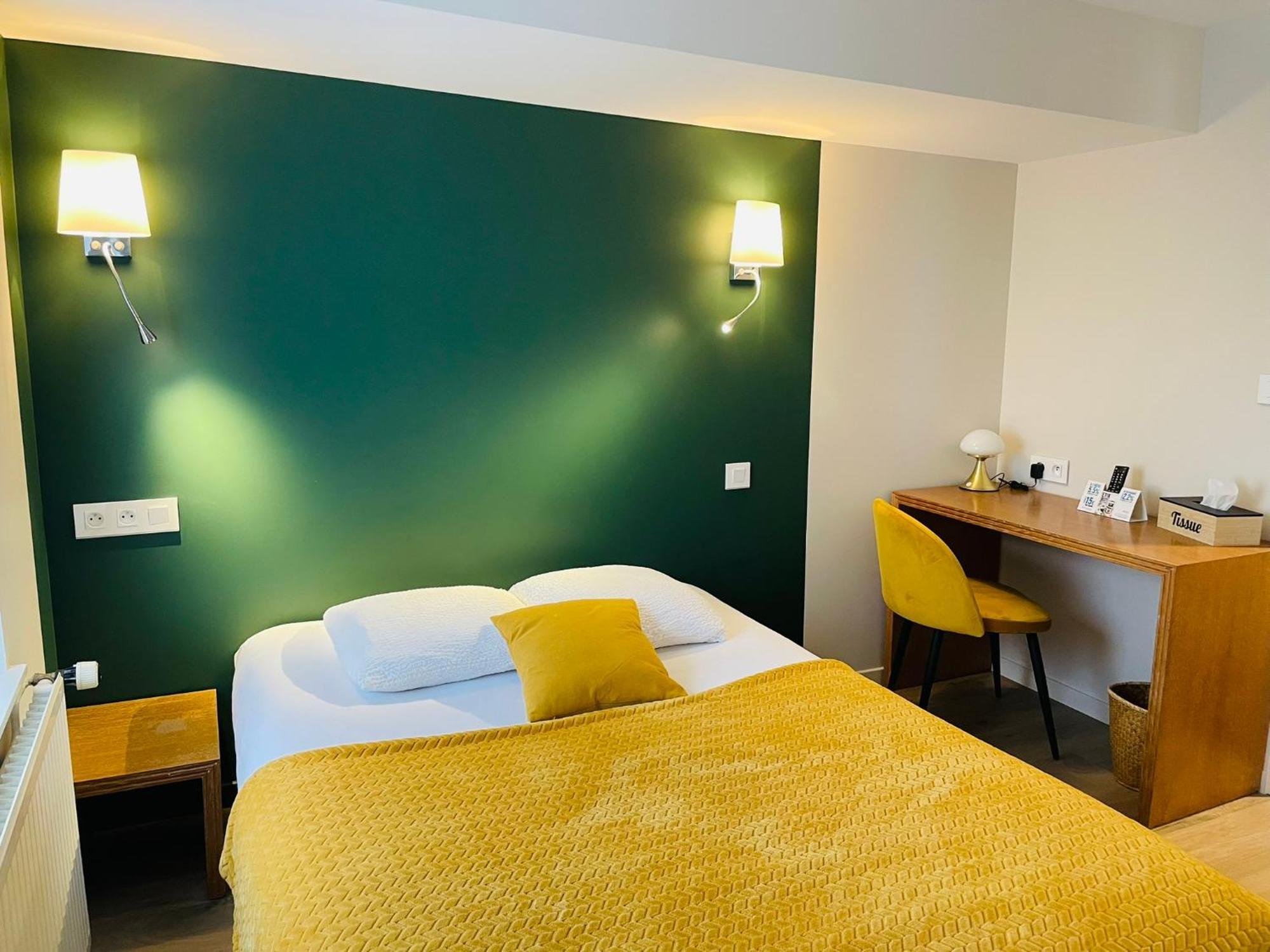 Hotel Sophie Briouze Buitenkant foto